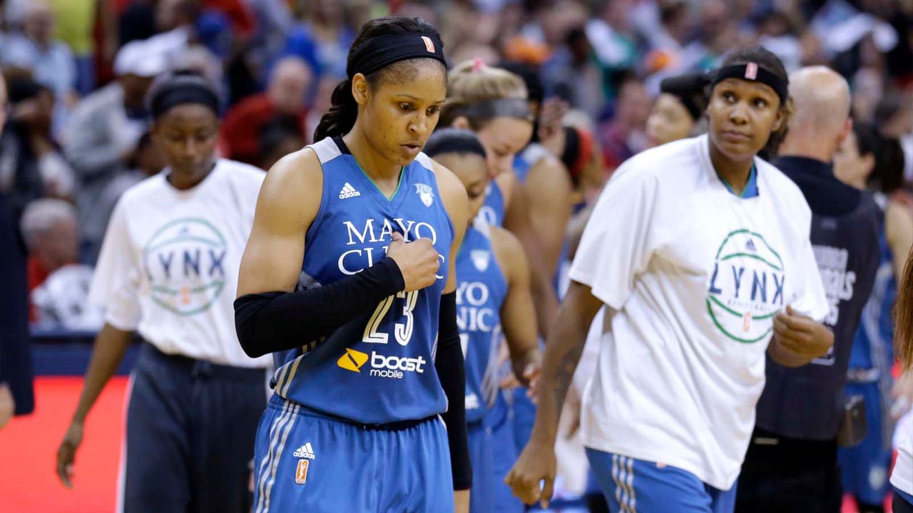 Lynx fall to scrappy Fever, will return home for decisive Game 5